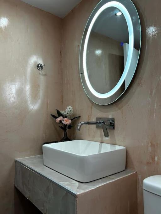 Appartamento Exquisite Penthouse With Breathtaking Acropolis Panorama View Atene Esterno foto